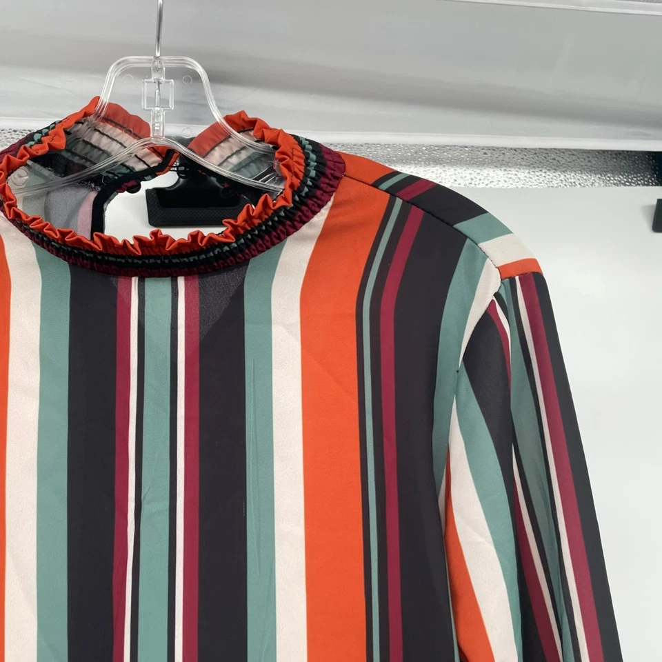 Blusa listrada feminina Jealous Tomato manga longa gola simulada tamanho pequeno - Imagem 4 de 4