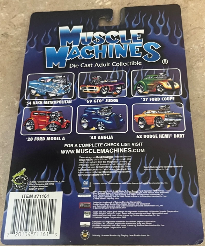 Muscle Machines '54 Nash Metropolitan 1:64 Die-Cast 03-55 Foto 4 de 4