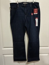 Levi Strauss Women  s 20M Blue Denim Signature Mid-Rise Bootcut Stretch Jeans