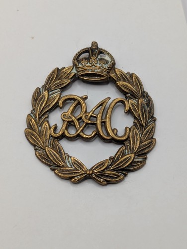 Military Brass Badge Royal Armoured Corps British Army First Pattern