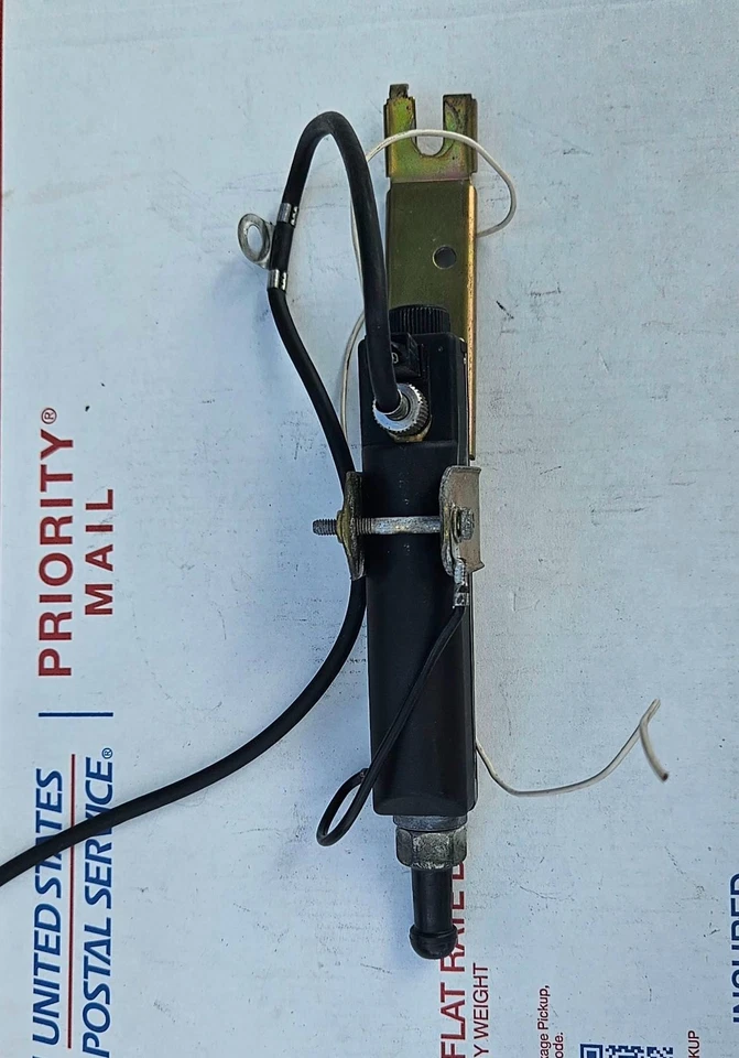 Подлинное основание антенны BMW E36 65 21 8 375 159 318is 328is 323is 325is Z3 - Изображение 3 из 4