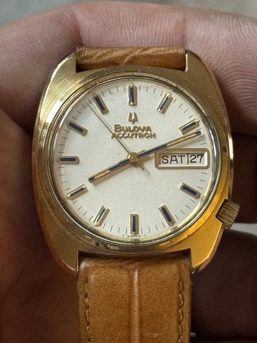 Bulova Accutron day date 1970 2182 Tuning Fork Watch - Picture 8 of 8