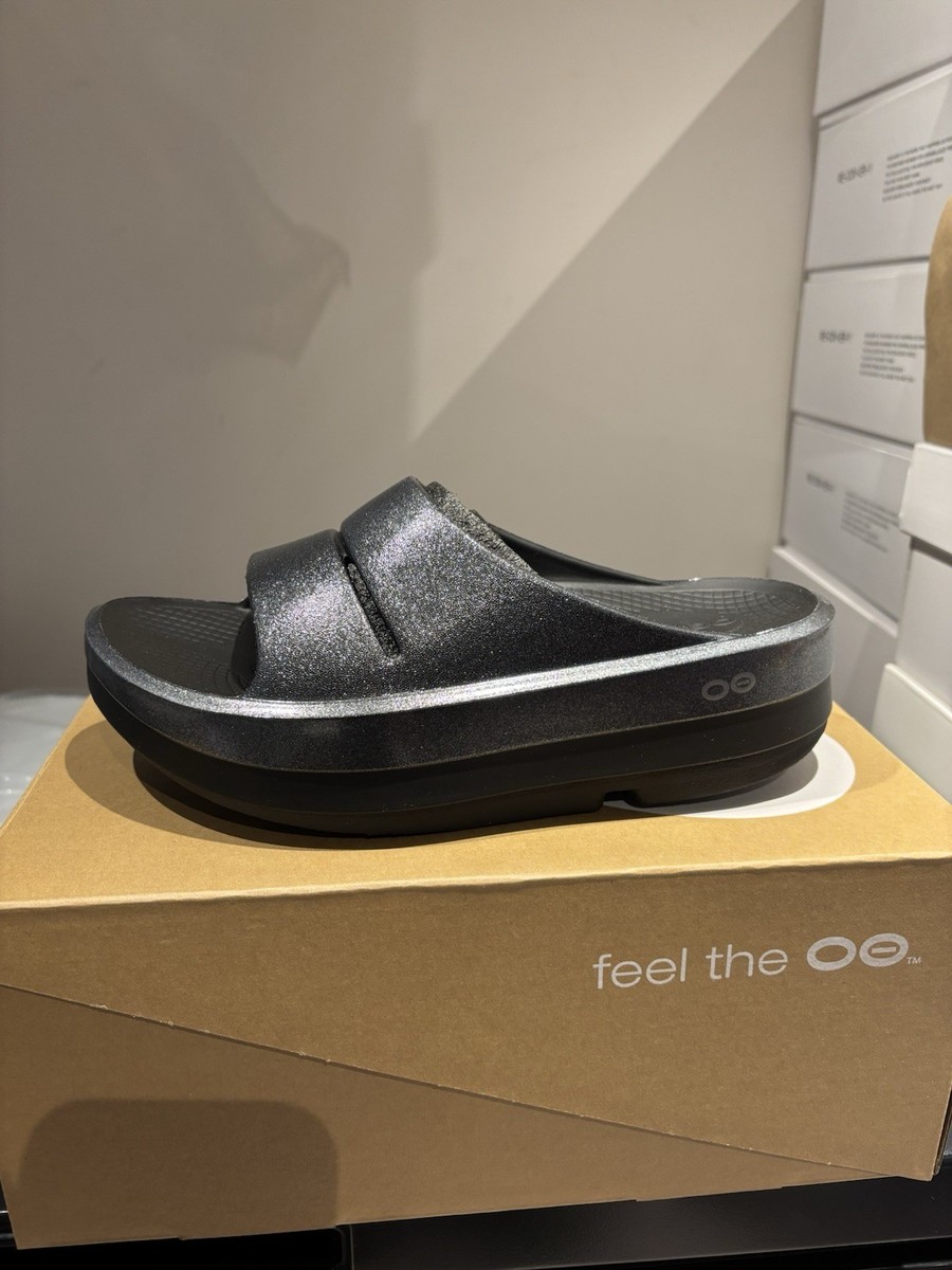 【新品未使用】OOFOS OOmega OOahh Women ブラック 23㎝ Oofos Oomega Ooahh Luxe Slide Black Sparkle Women's Size 9 | eBay
