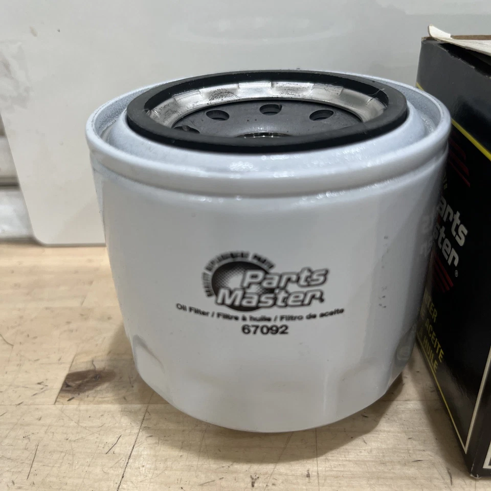 Filtro de aceite maestro NOS Parts 67092 (nuevo stock antiguo) Foto 3 de 3