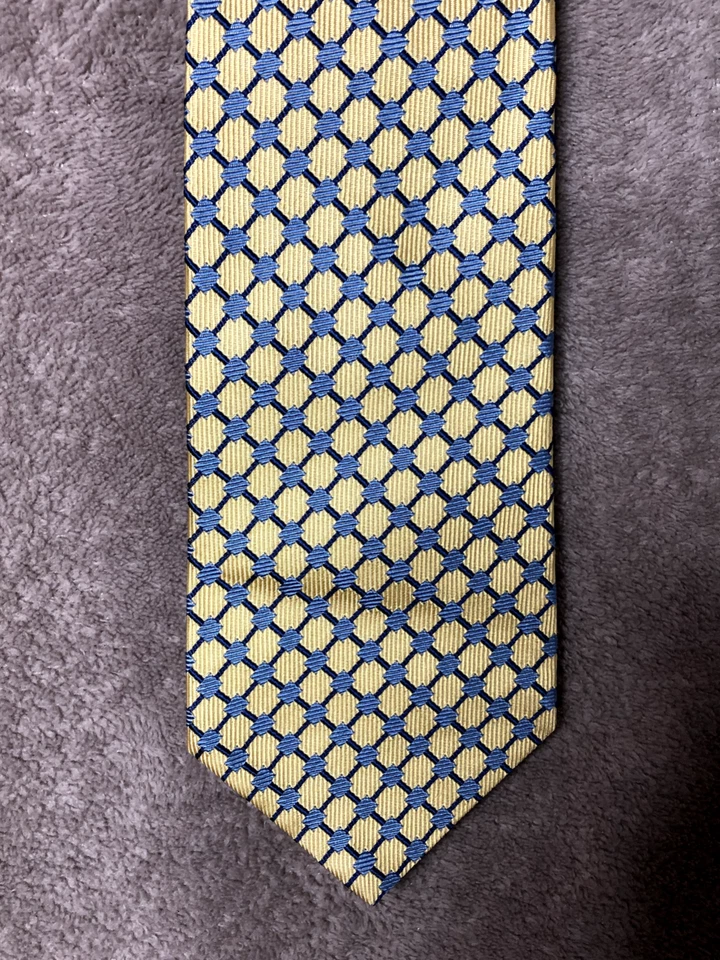 Corbata Turnbull & Asser Neiman Marcus Para Hombres Amarilla Toda Seda Hecha a Mano Inglaterra Foto 2 de 4