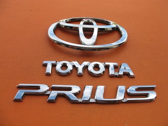 Toyota hybrid logo