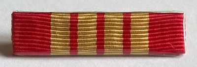FRANKREICH: Erinnerung an das Kriegskreuz 1939-1945, mit Anstecknadel.
