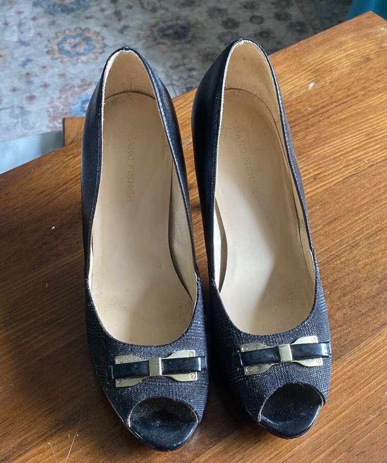 Marc Fisher Shoes Women's Size 8.5 Open Toe Classic Pumps Black Heels