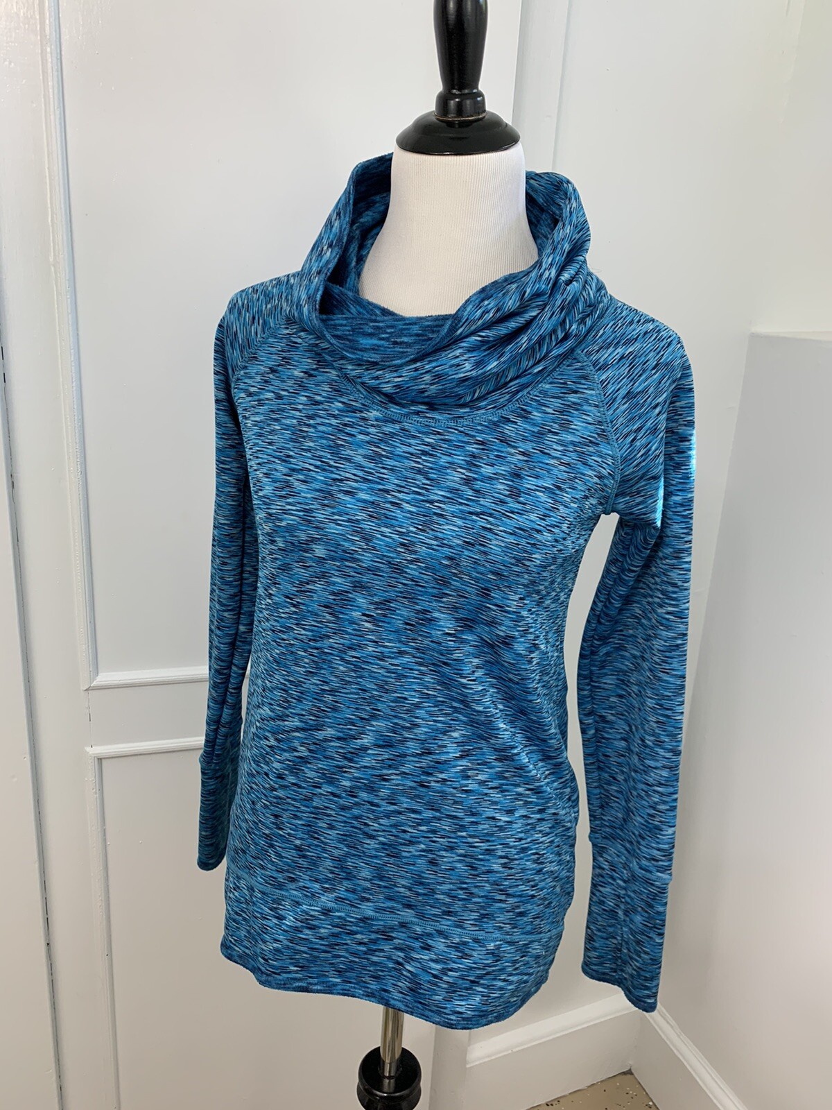 Athleta Tranquility Pullover Blue Spaced Dye Cowl… - image 6