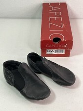 CAPEZIO Black Leather Jazz Shoes. Girl  s Size 10. Good Condition.