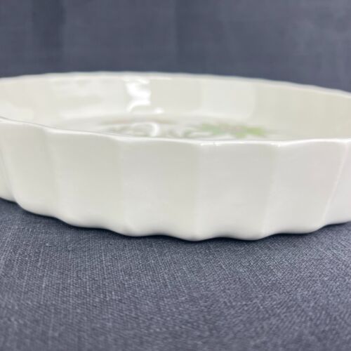 Portmeirion Botanic Garden 10 Inch Quiche Baking Dish Blue Passion Flower - Picture 8 of 12