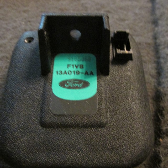 NOS 1991 1994 LINCOLN TOWN CAR HEADLIGHT DIMMER SENSOR ASSEMBLY F1VY