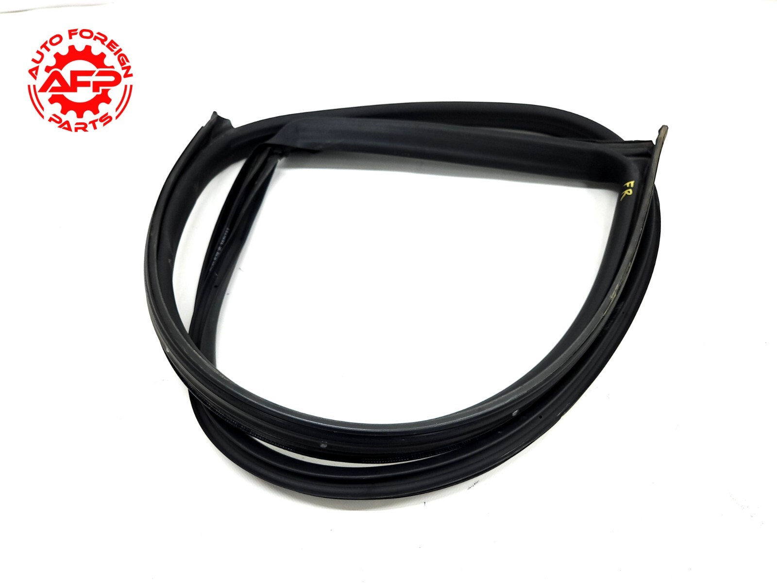 ⭐ 14-20 Maserati Ghibli Quatt Front Right Door Body Weatherstrip Gasket Seal Oem