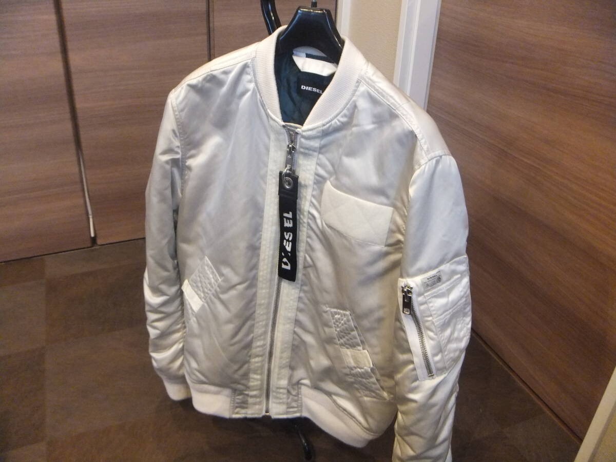 【DIESEL】bomber zip flight jacket MA-1 DIESEL MA-1 Bomber Flight Blouson Jacket White Zipper