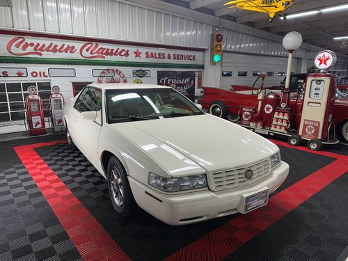 2002 Cadillac Eldorado 2dr Collector Series Cpe ETC