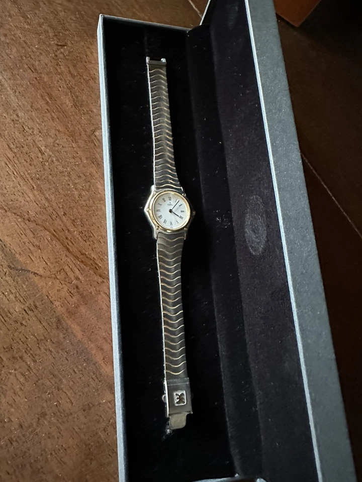 EBEL Wave weißes Zifferblatt Damenuhr –  - Bild 3 von 3