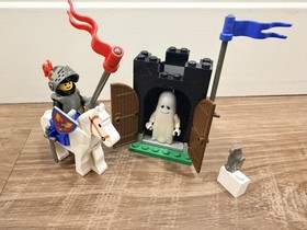 Lego Castle Black Monarchs Ghost 6034 100% Complete W/Instructions