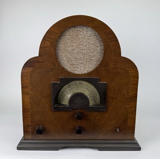 Tube Radio Seibt Roland 5L Table Top Portrait Germany 1932