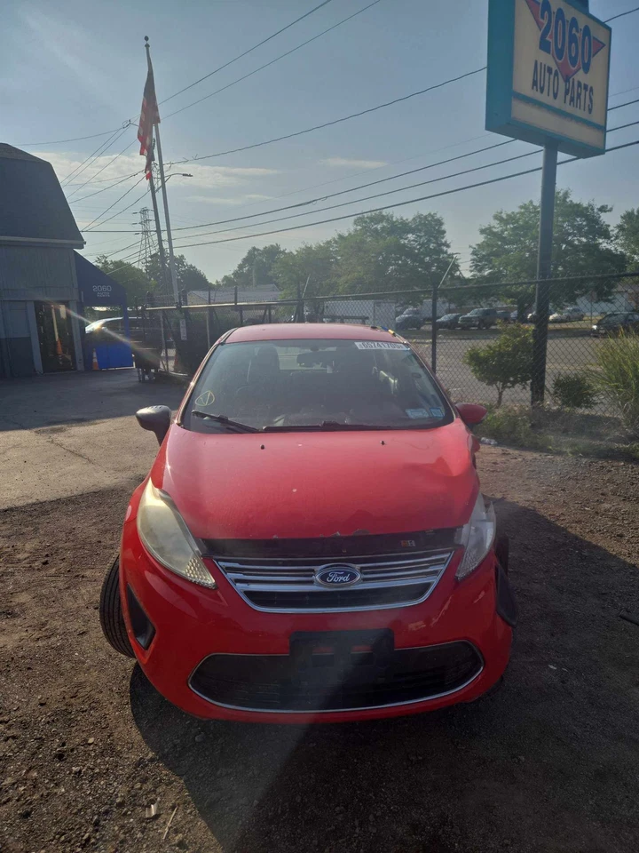 Puerta delantera izquierda vidrio delantero usado se adapta a: Ford Fiesta 2013 delantero izquierdo grado A Foto 3 de 4