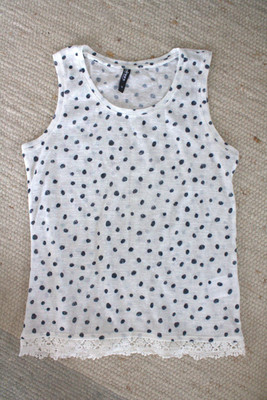 Top weiß mit Spitze getupft Polyester leicht colours of the world Gr. M