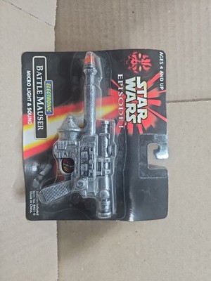 star wars episode 1 electronic battle mauser with micro light and sound 