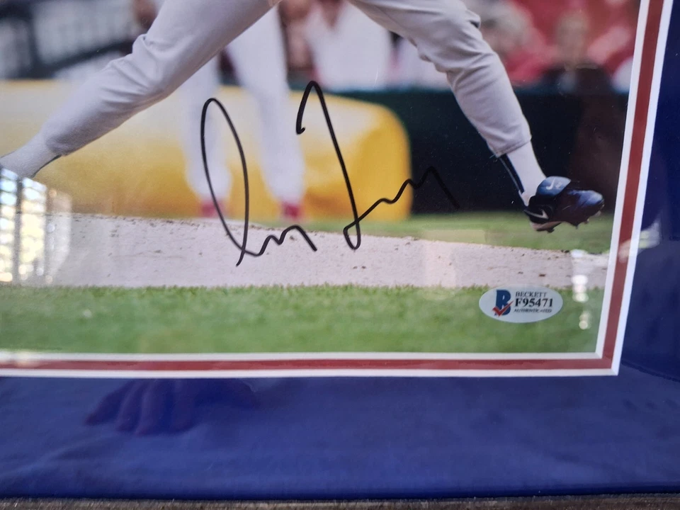 Фотографии Грега Мэддукса и Марка Грейса с автографом 8 x 10 в индивидуальной рамке - Изображение 4 из 4