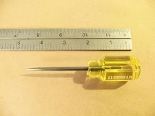 C.S. Osborne #4  Heavy Duty Scratch Awl (Sizes 1-2-3-4)