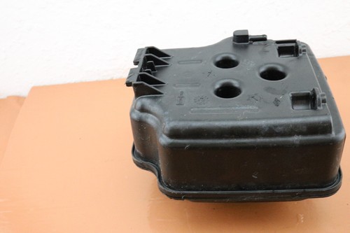 Briggs & Stratton 121432 0119 E1 Lawn Mower OEM Fuel Tank - Picture 8 of 9
