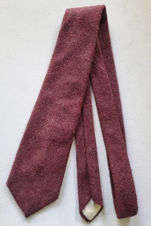 Yves Saint Laurent Heather Mist Solid Oxblood tie 3" X 55" . Made In Italy. - Image 2 of 4