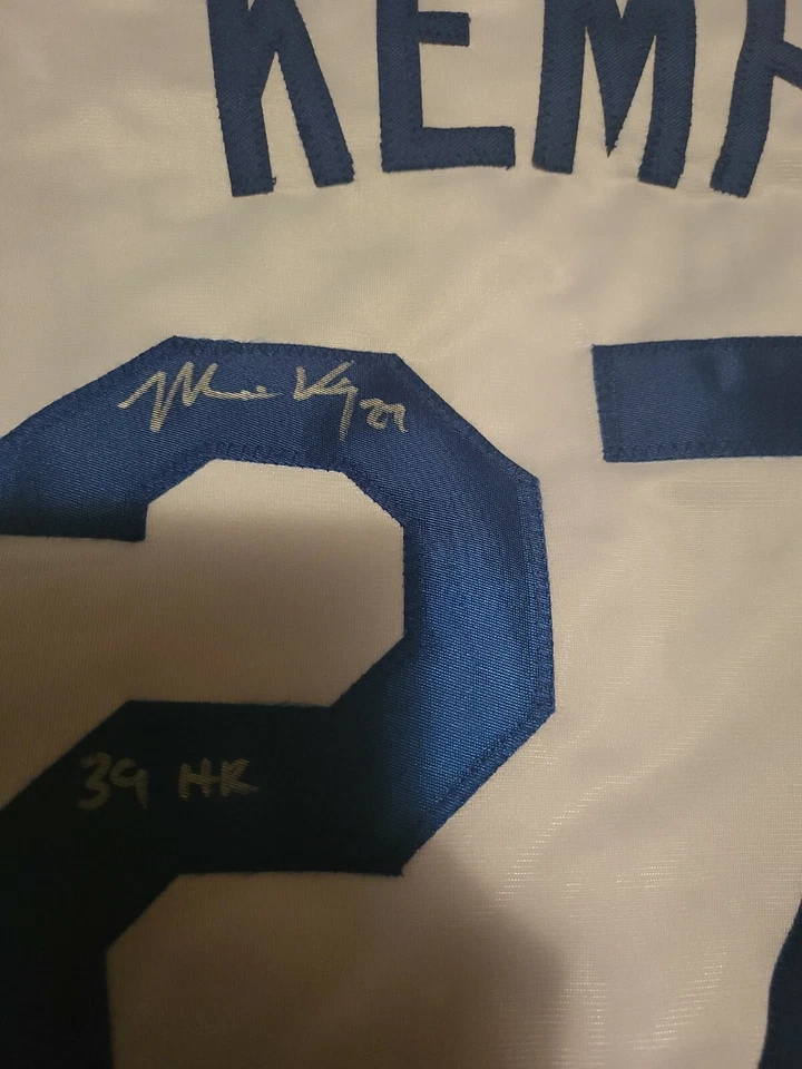 Camiseta deportiva de béisbol personalizada autografiada por Matt Kemp 39 HR 40 SB 2011 - CERTIFICADO DE AUTENTICIDAD BAJO Foto 2 de 4