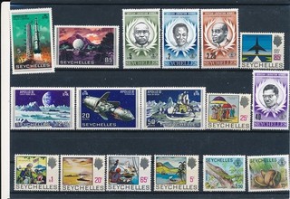 D507000 Belize Nice selection of MNH stamps