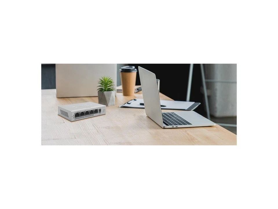 ZyXEL 5 Port Gigabit Ethernet Unmanaged POE+ Switch, 4 x PoE+ @ 60W, GS1005HP - Image 4 of 4