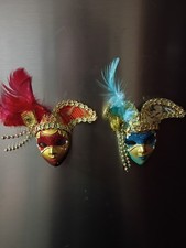 2 VINTAGE MARDI GRAS VENETIAN HAND PAINTED MASK MAGNETIC HANGING DECORATION