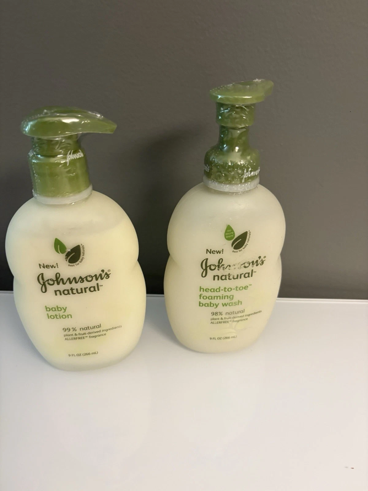 JOHNSONS BABY NATURALS NOURISHING LOTION & FOAMING WASH NEW SEALED 9 OZ EACH RAR
Opens in a new wind