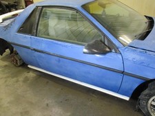 Used Front Right Door Assembly Front Fits 1987 Pontiac Fiero Manual Front Right