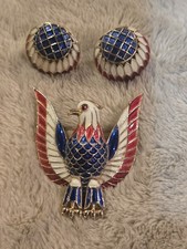 VINTAGE SIGNED CROWN TRIFARI ALFRED PHILIPPE PATRIOTIC EAGLE BROOCH & EARRINGS 