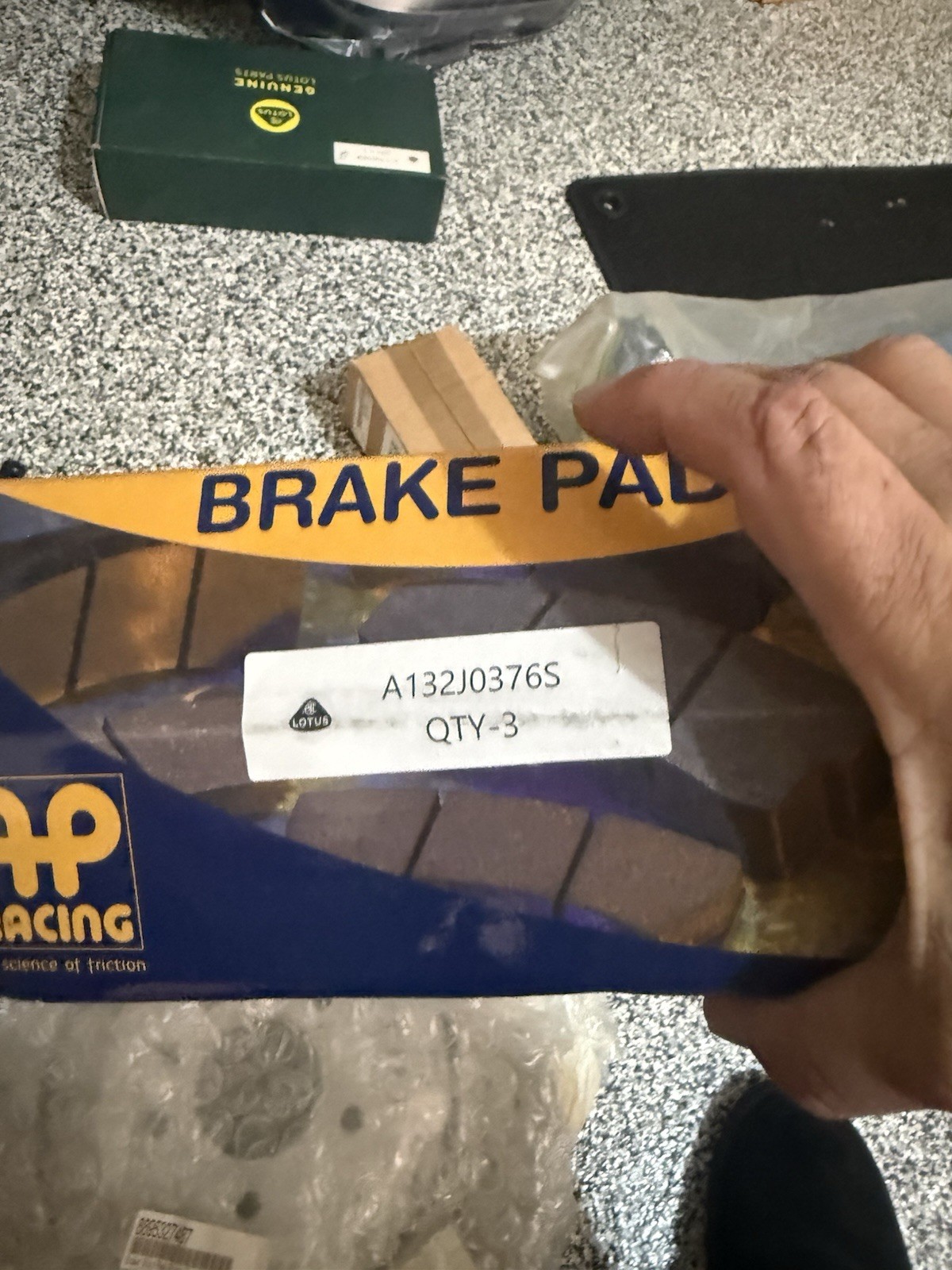 Lotus Evora Front Brake pad sets Set P/N A132J0376S