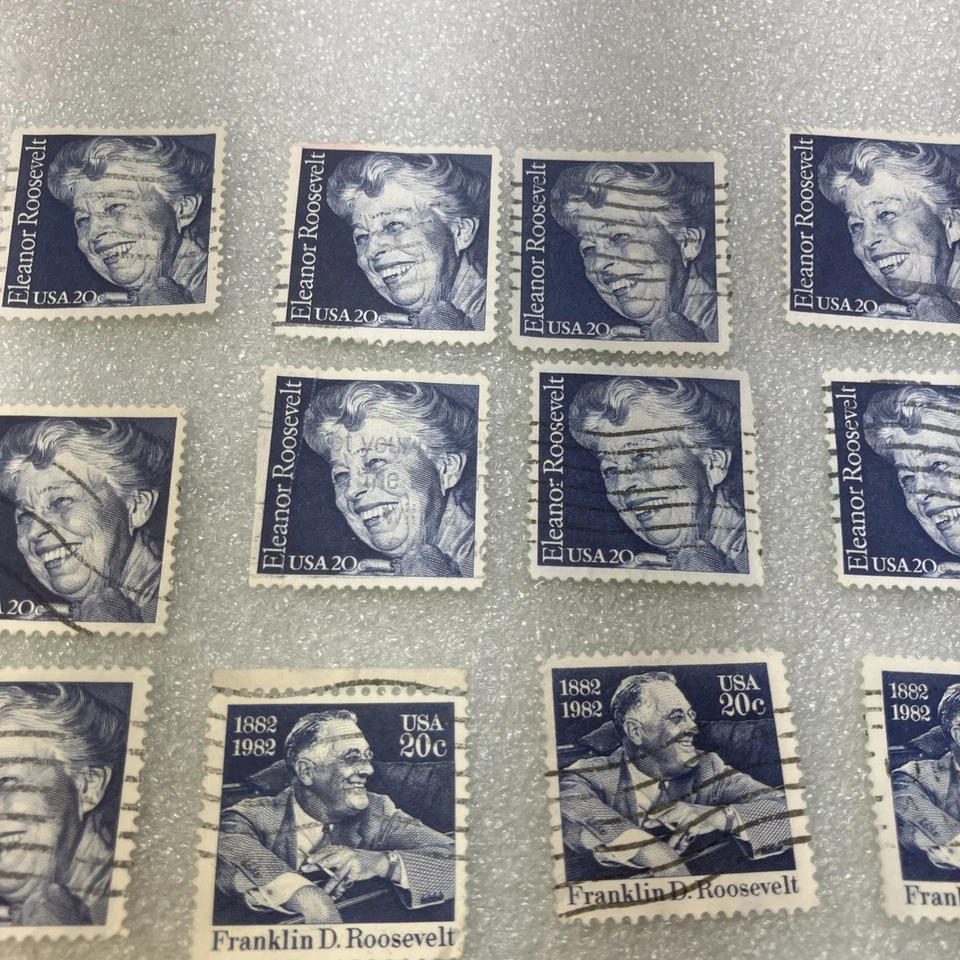 9 USED 1984 Eleanor Roosevelt Stamps, Sc. # 2105+ 4 FDR Stamps Sc. # 1950; DEAL! - Image 3 of 4