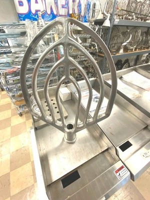 Mixer Attachment/Hobart Flat Beater Original VML80-B-NSF / 80 Quart