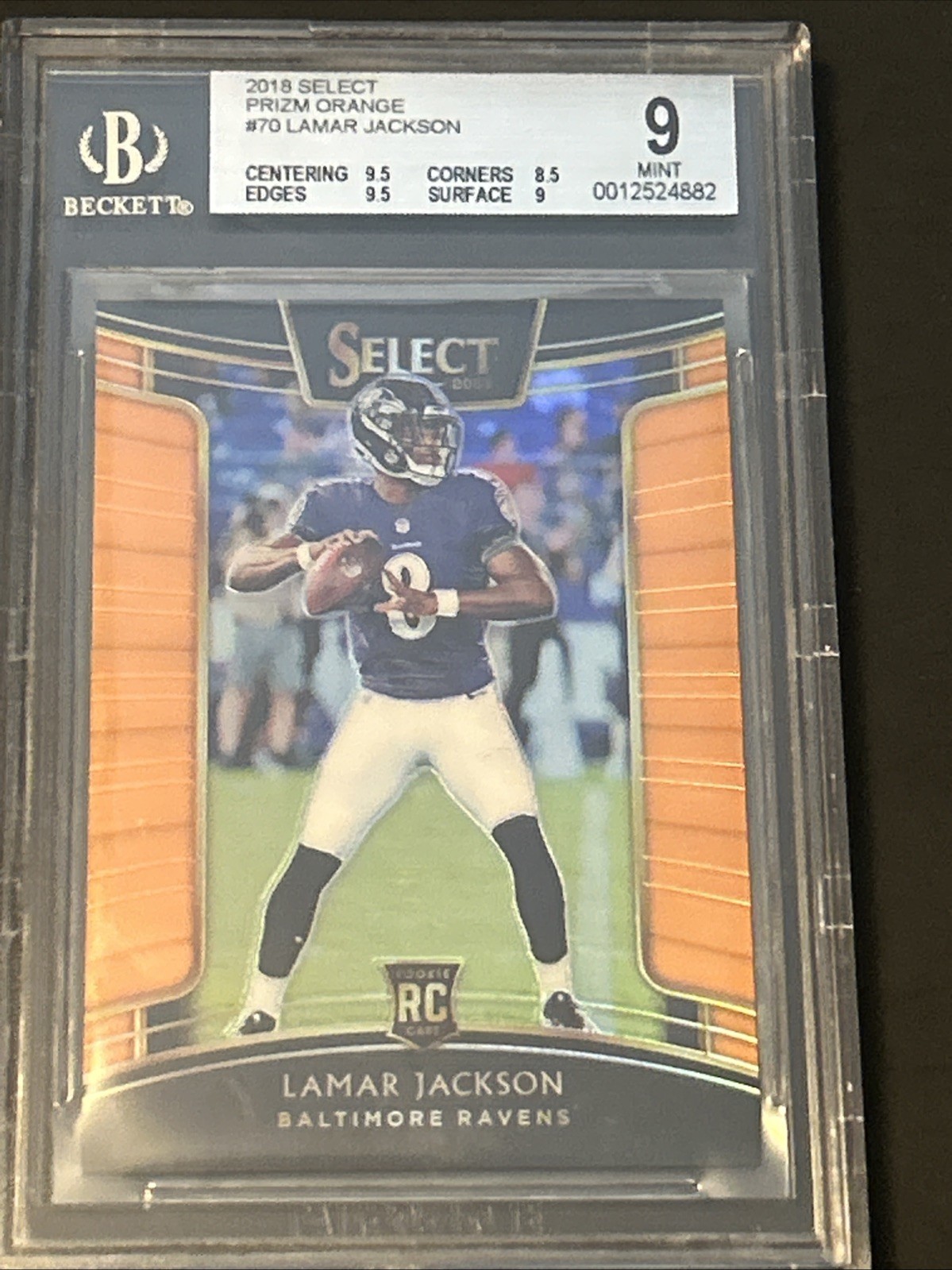 2018 Panini Select - Concourse Lamar Jackson #70 Orange Prizm /49 (RC)