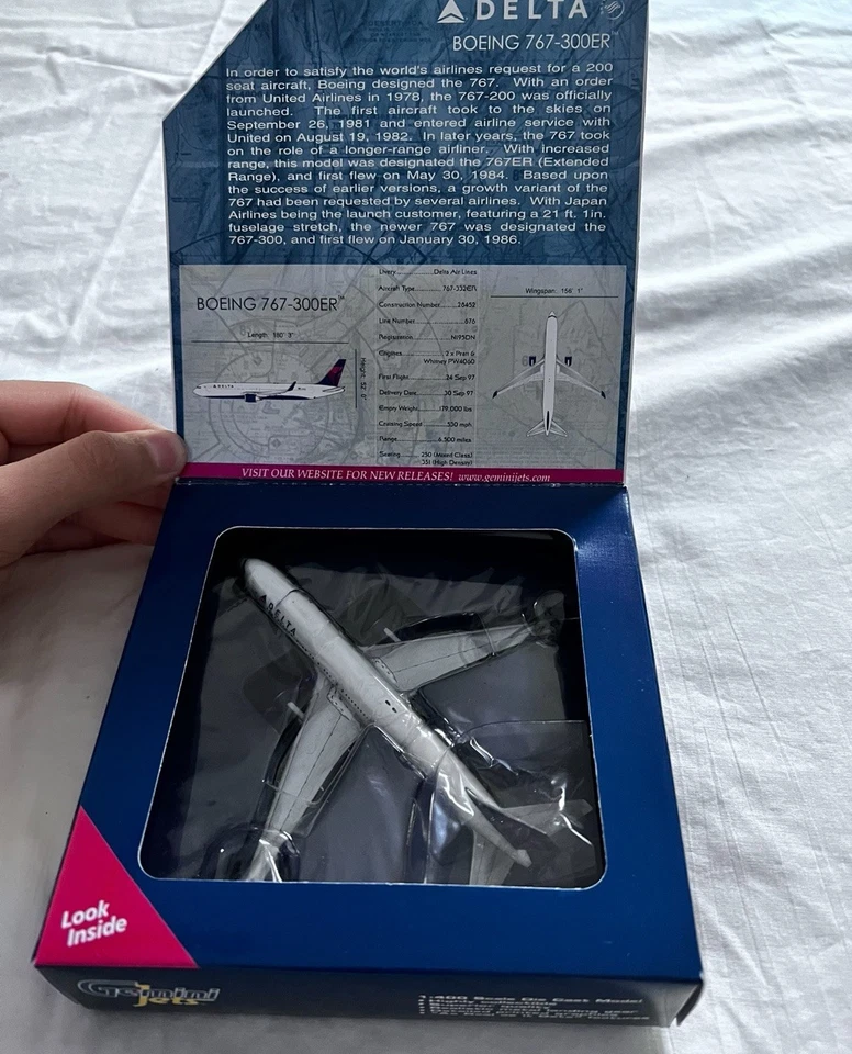 *RARO* Gemini Jets 1:400 Delta Boeing 767-300 N195DN Foto 2 de 4
