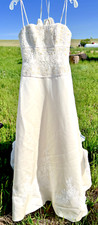 St. Patrick A-Line Ivory Wedding Dress - Size 10