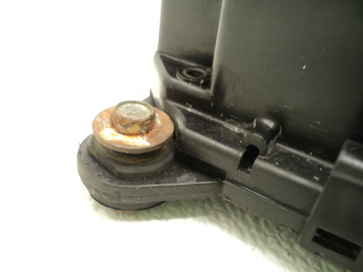 Kawasaki ZX1000 ZX 1000 Ninja #B229 Fuse Box / Holder | eBay