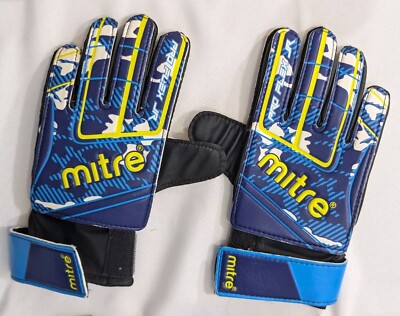 Mitre Pro-Flex Goalkeeper Gloves Junior Size 6 Soft Latex Wrist Strap Flat Palm 