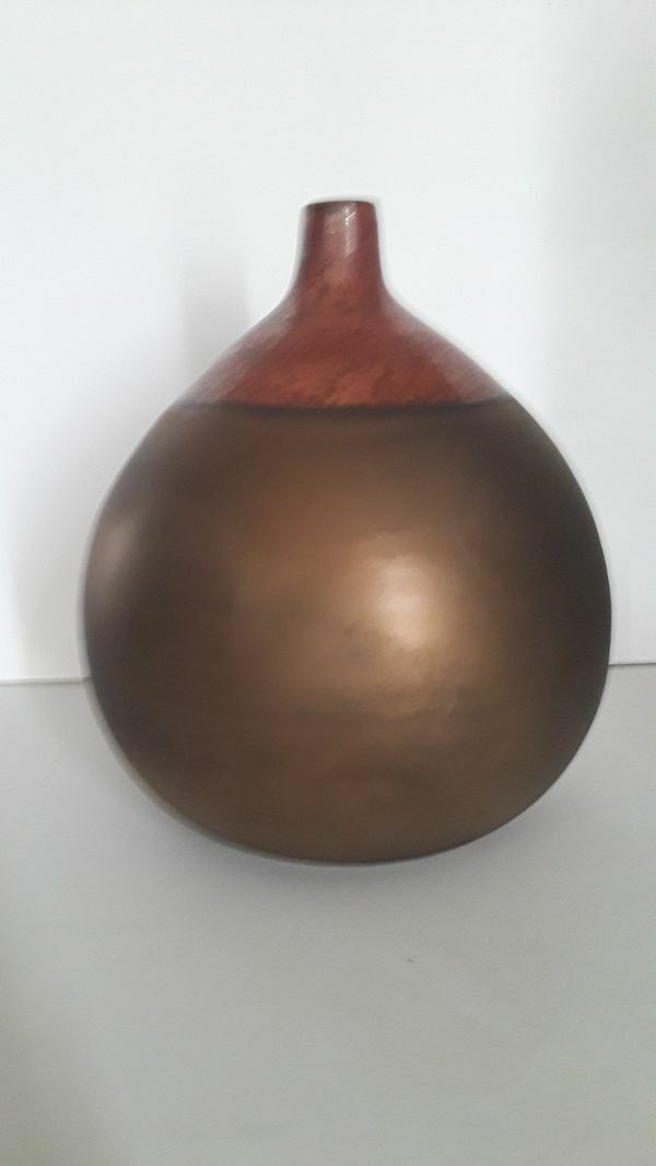 Picture 1 of 6