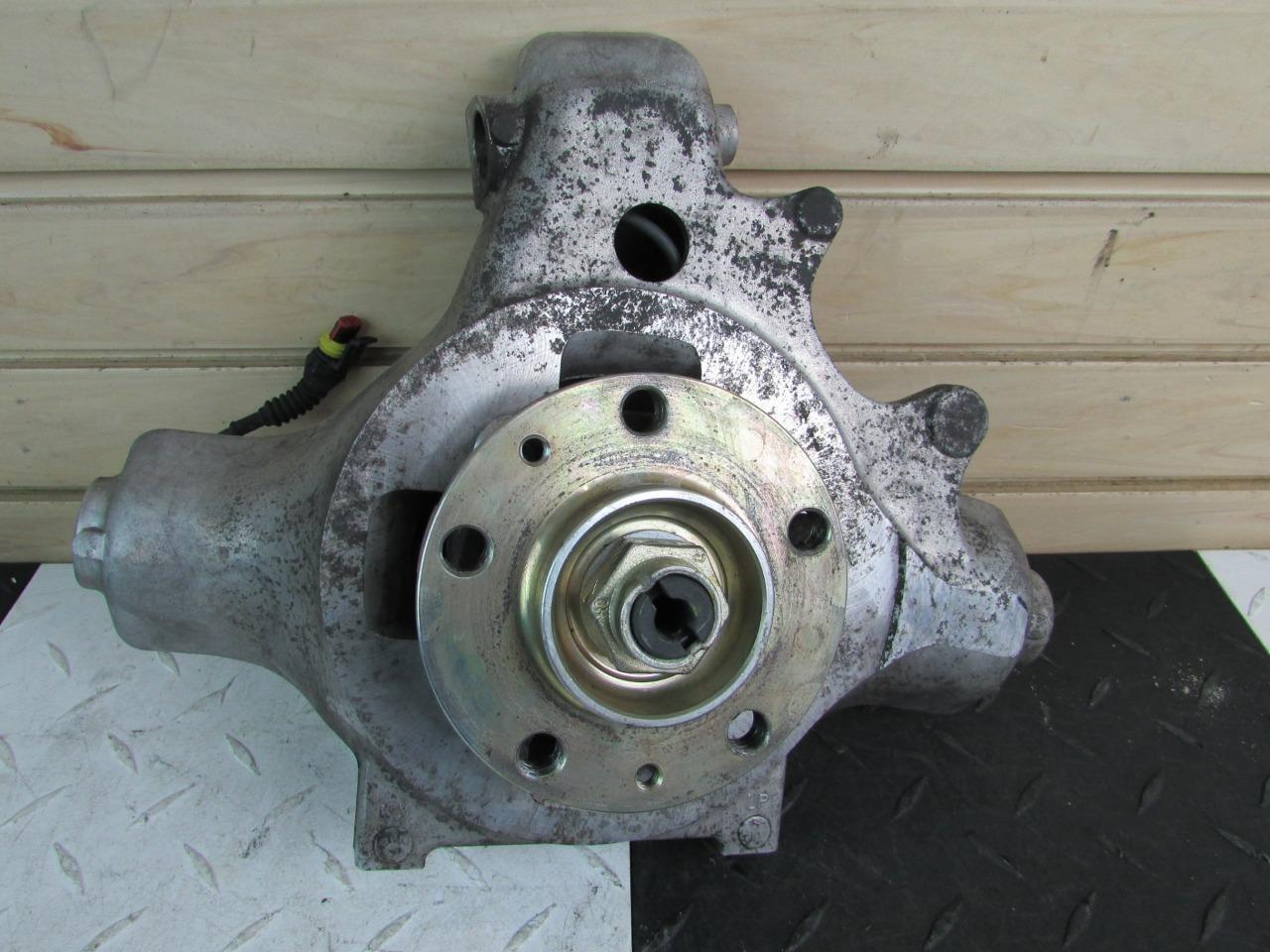 2002 Ferrari 360 Spider Front Right Knuckle Assembly Spindle w/ Hub Assembly
