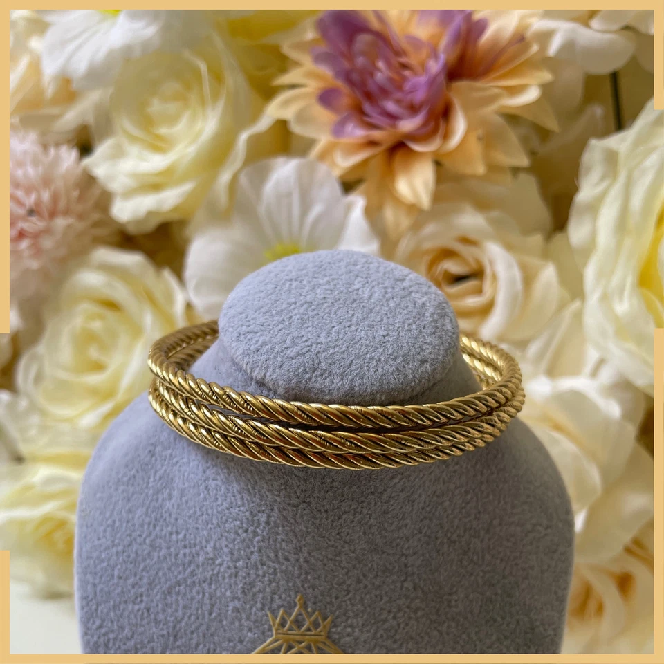 Set aus 3 Goldfarbenen Twist Edelstahl Armreifen – Klassisch & Boho Chic