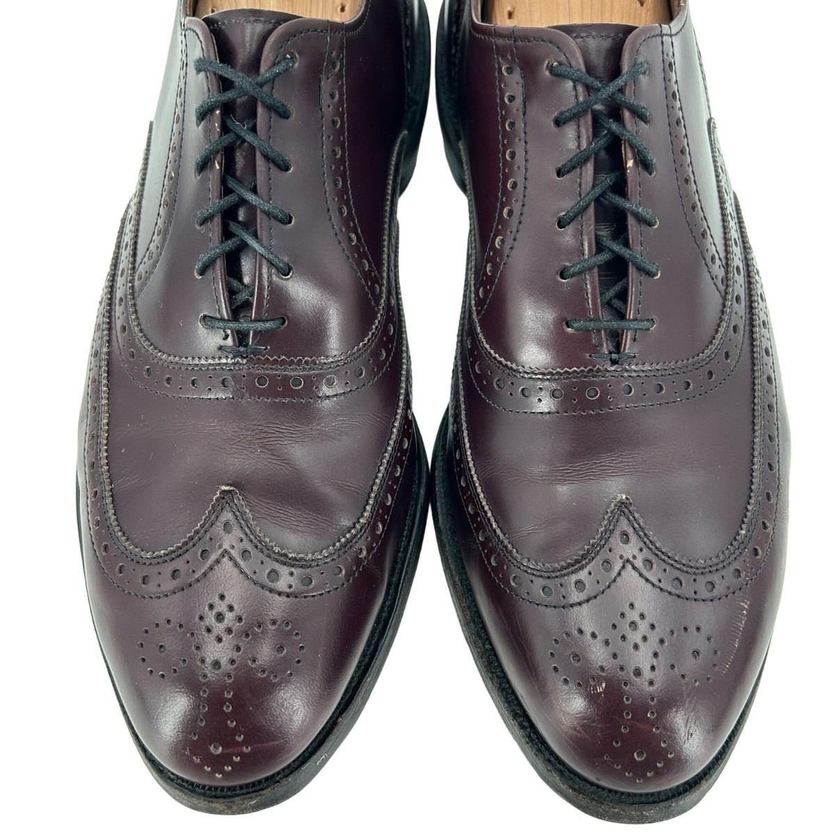 Allen Edmonds Chester Men's size 9C Burgundy Leather Wingtip