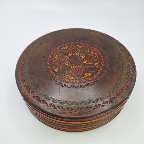 Yugoslavian Folk Art Trinket Box Carved Wood Vtg Jewelry Traditional Geometric - Picture 6 of 20