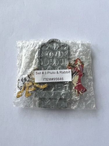 Disney Direct Halloween Resin Tombstone 2-Pin Set - Pluto and Jessica Rabbit NEW - Picture 2 of 2